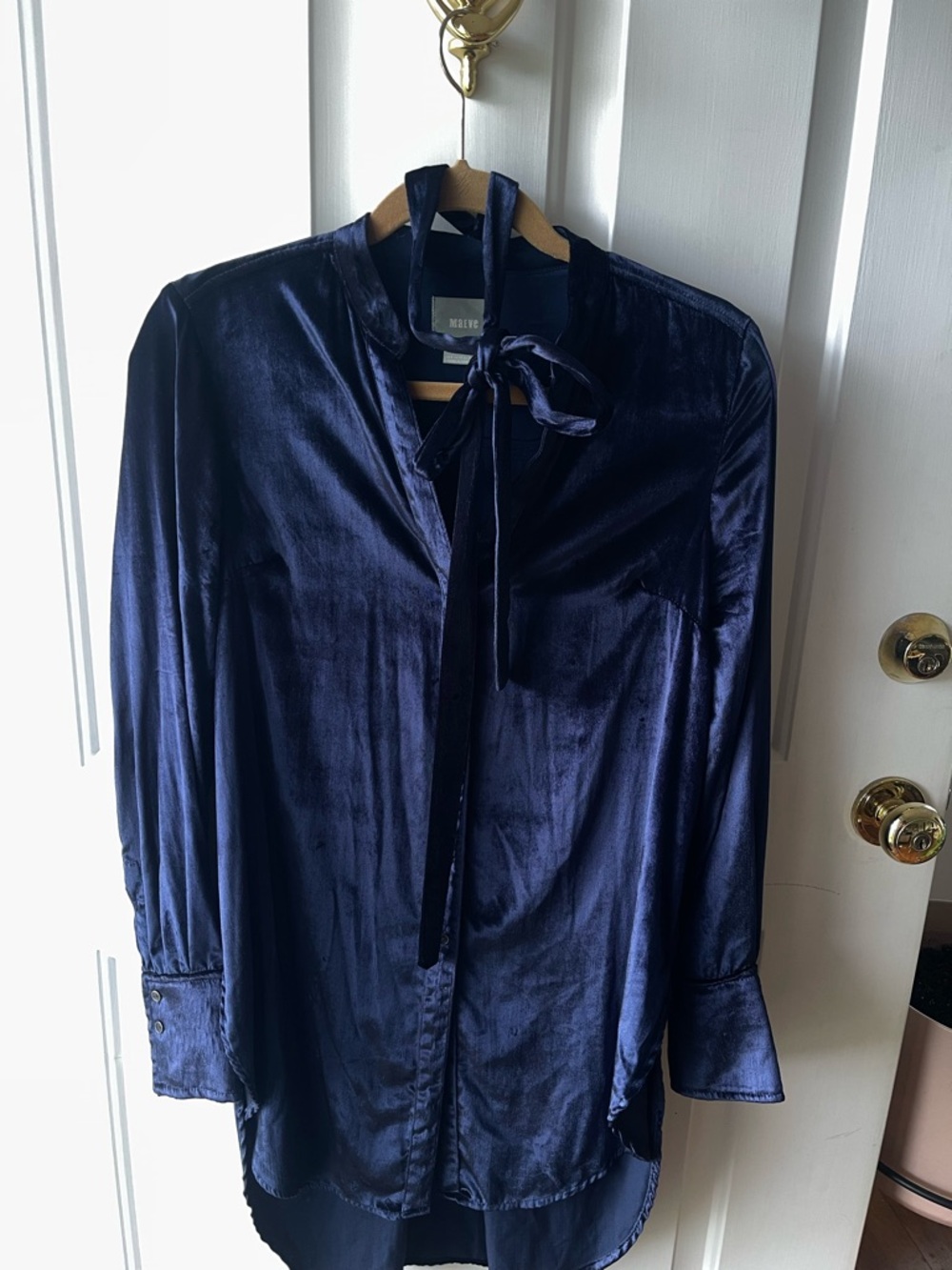 Anthropologie, Maeve Velvet Blouse in Navy Blue